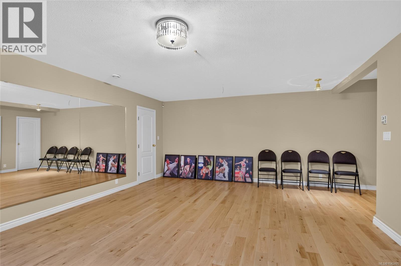 1627 BEAUFORT Ave - Image 56