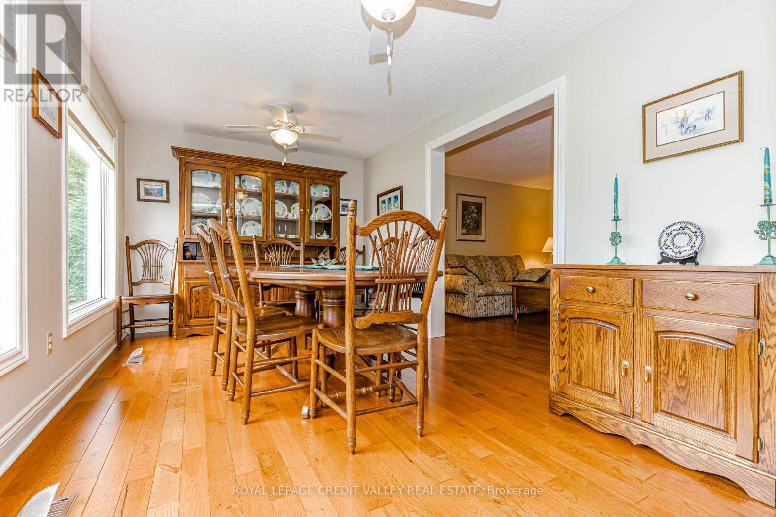 118 TECUMSETH PINES DRIVE - 21