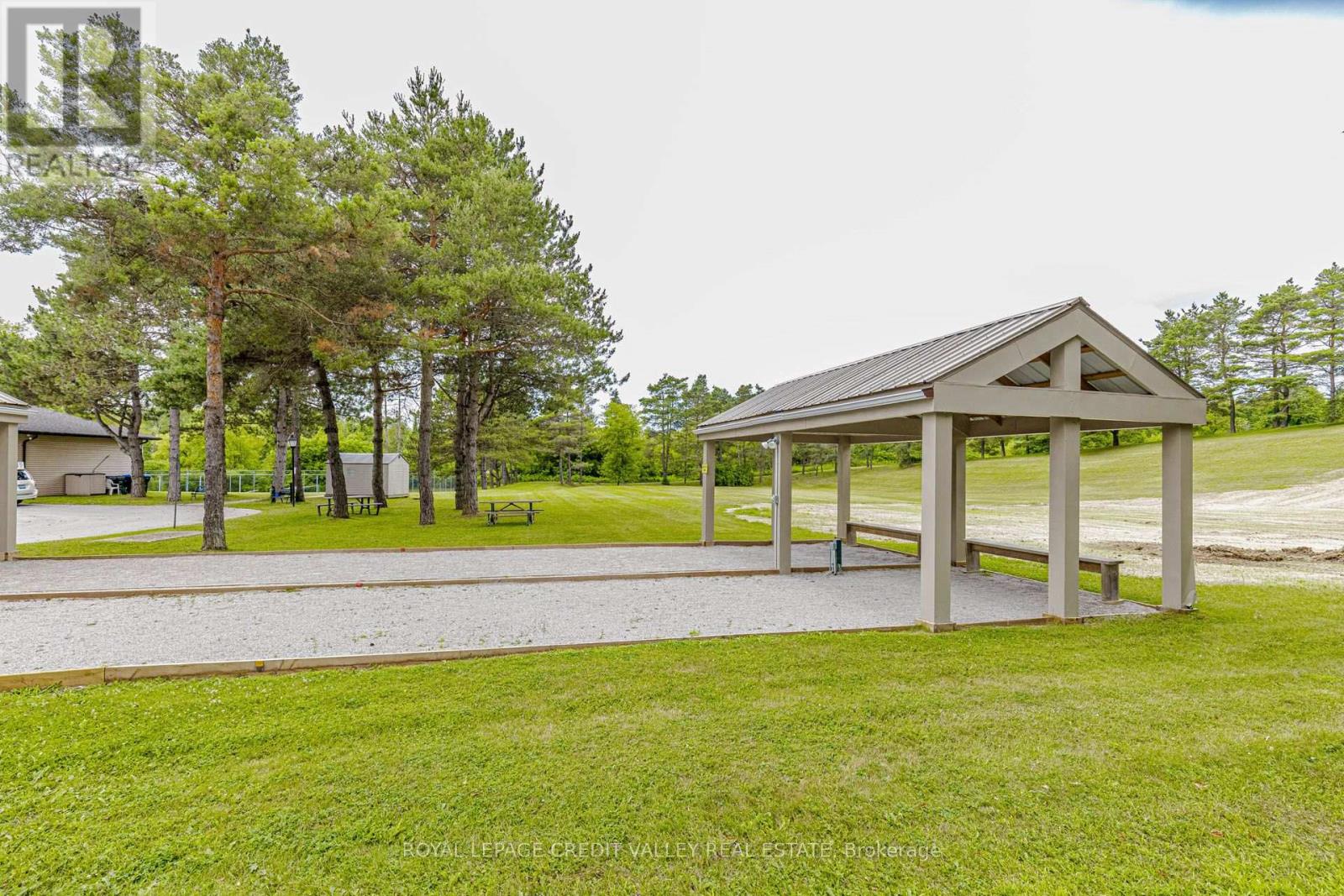 118 TECUMSETH PINES DRIVE - 43