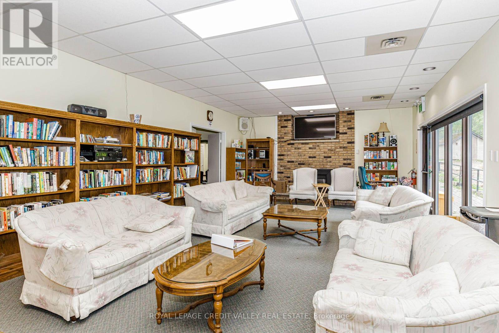 118 TECUMSETH PINES DRIVE - 45
