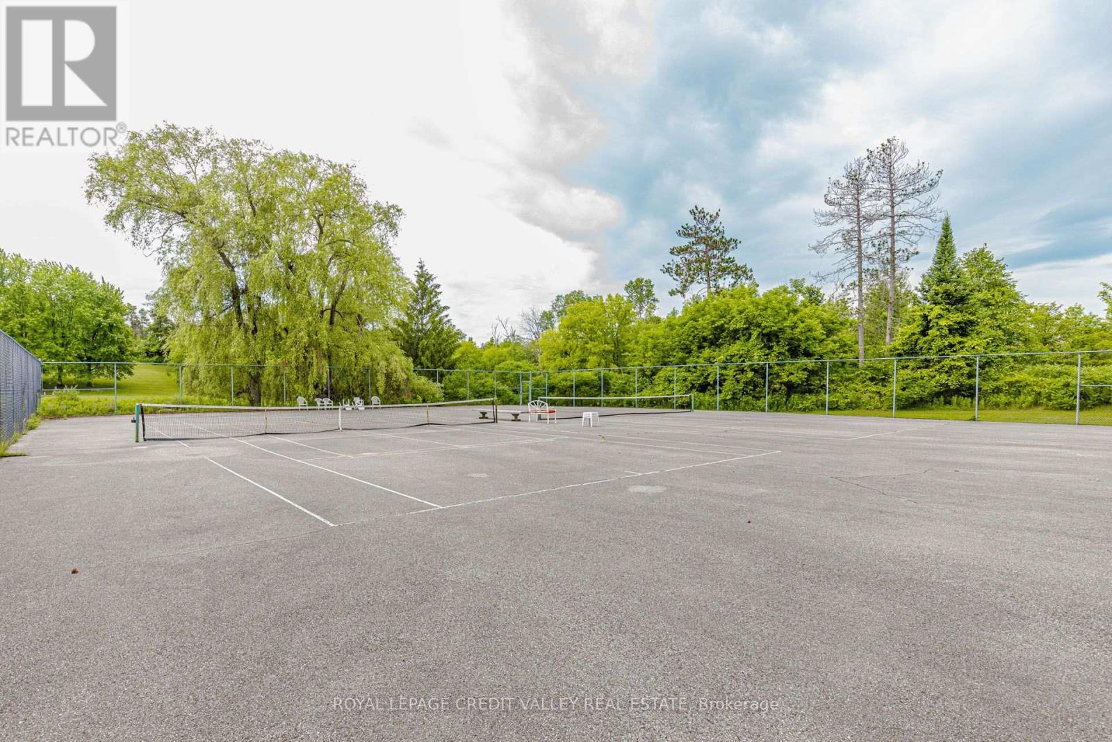 118 TECUMSETH PINES DRIVE - 48