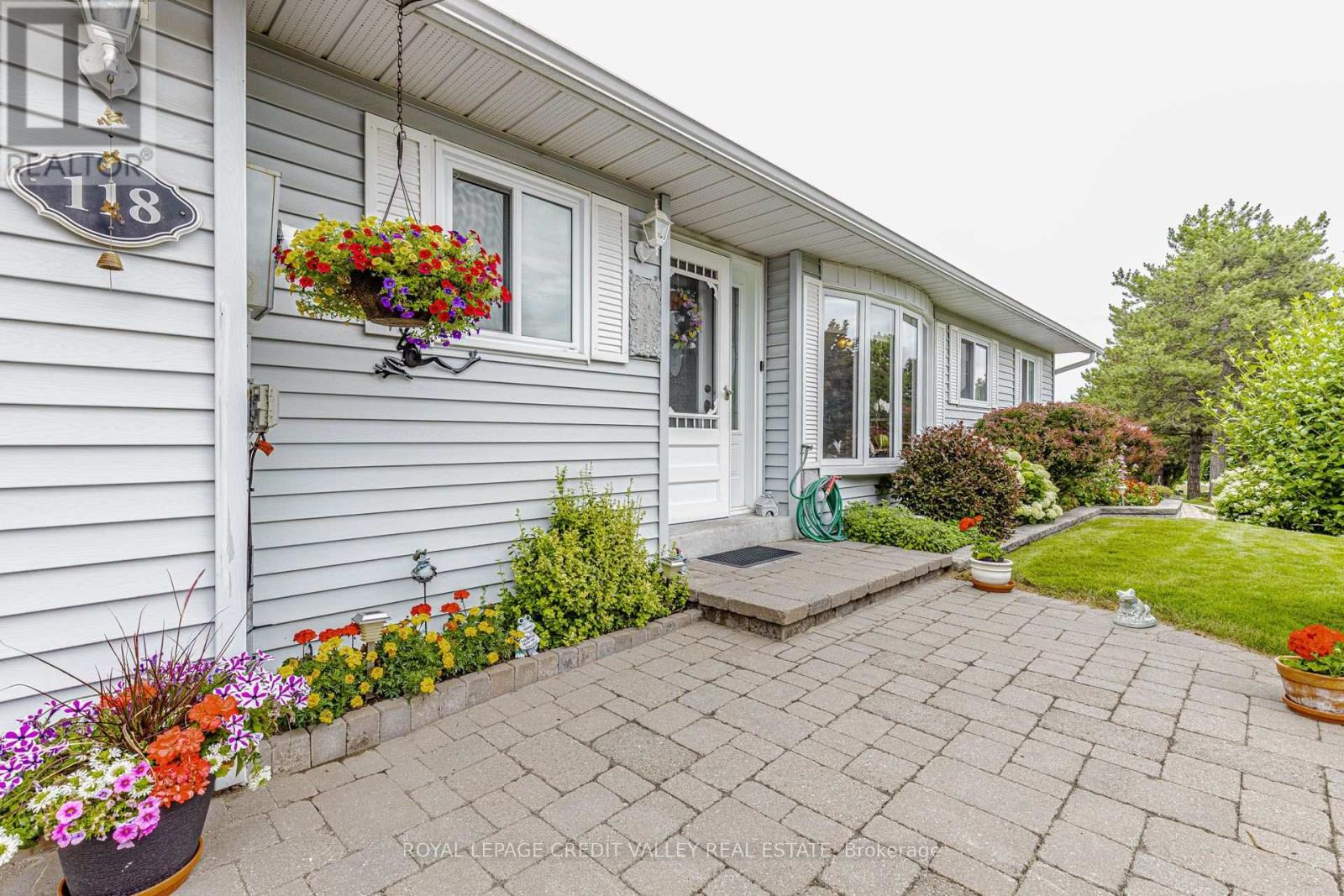 118 TECUMSETH PINES DRIVE - 5