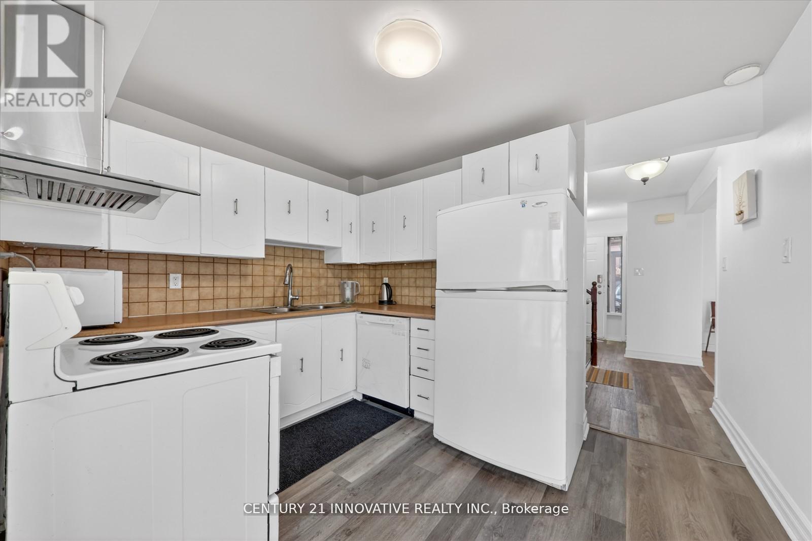 23 NORTHGATE BOULEVARD - 16