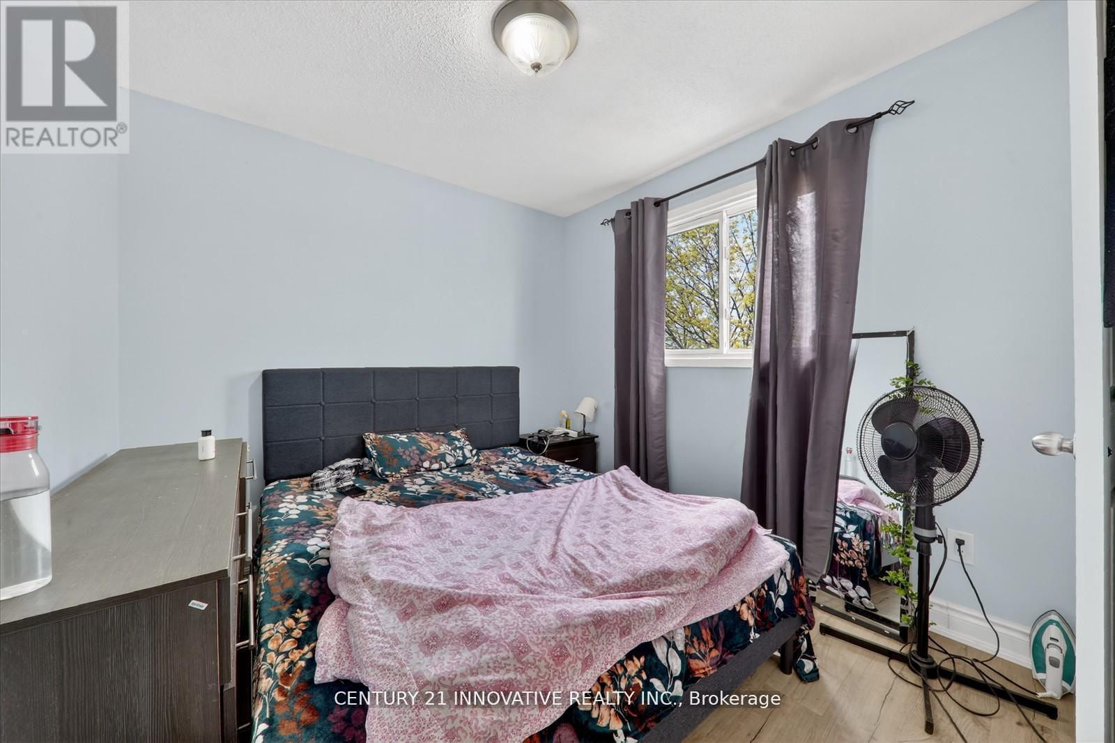 23 NORTHGATE BOULEVARD - 32