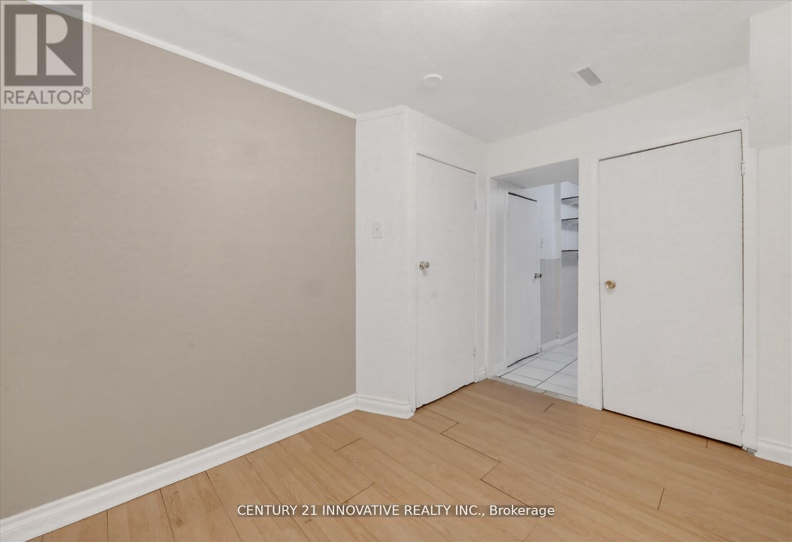 23 NORTHGATE BOULEVARD - 35
