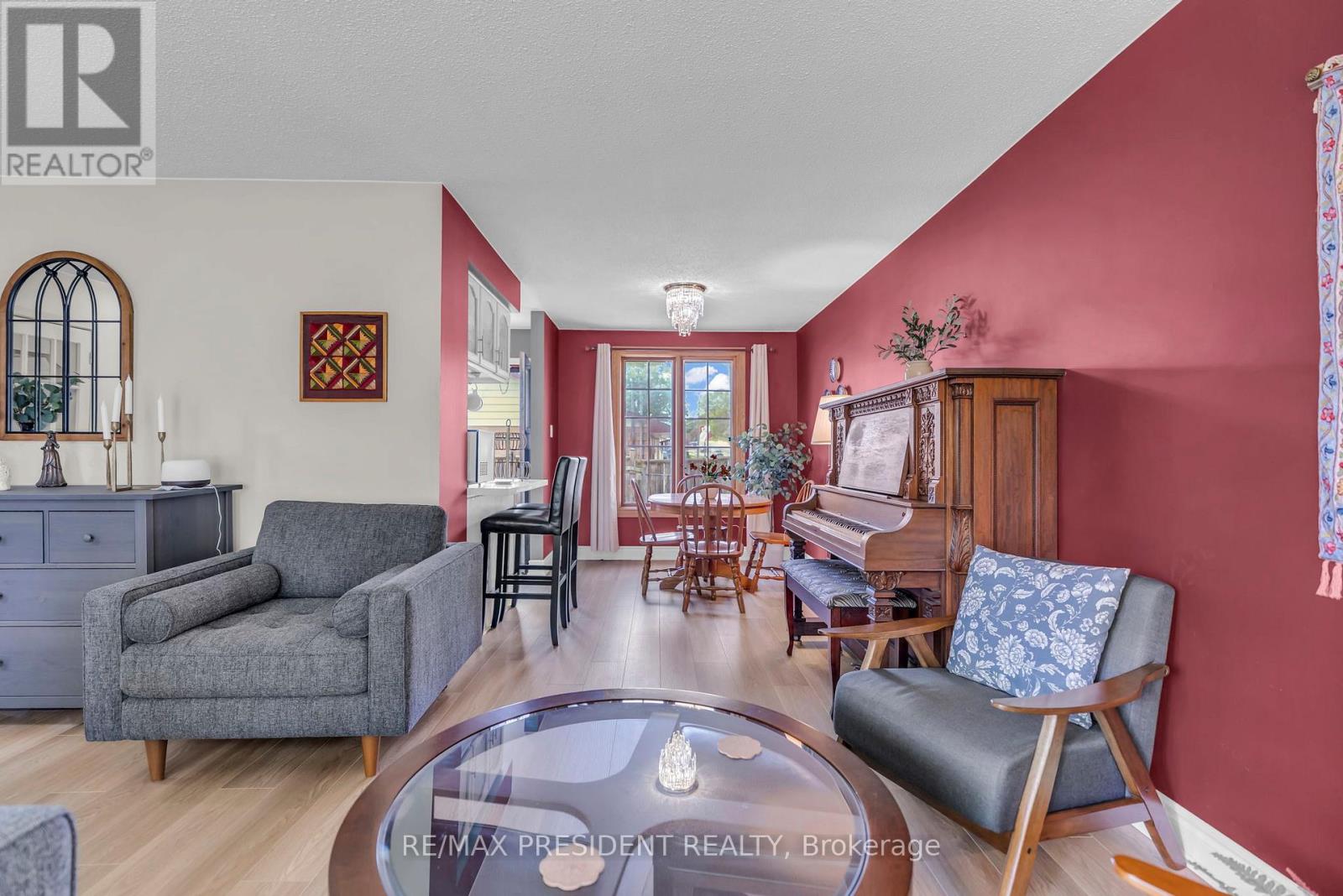265 CATHARINE STREET - 17