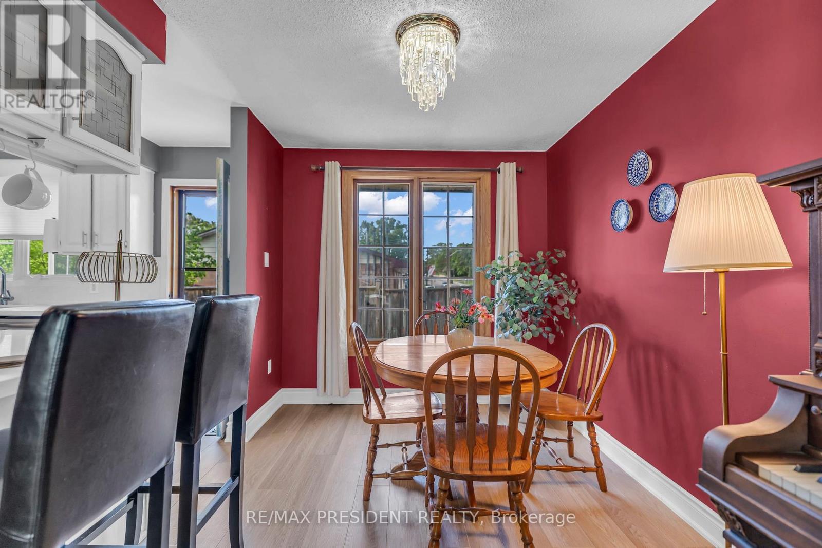 265 CATHARINE STREET - 18