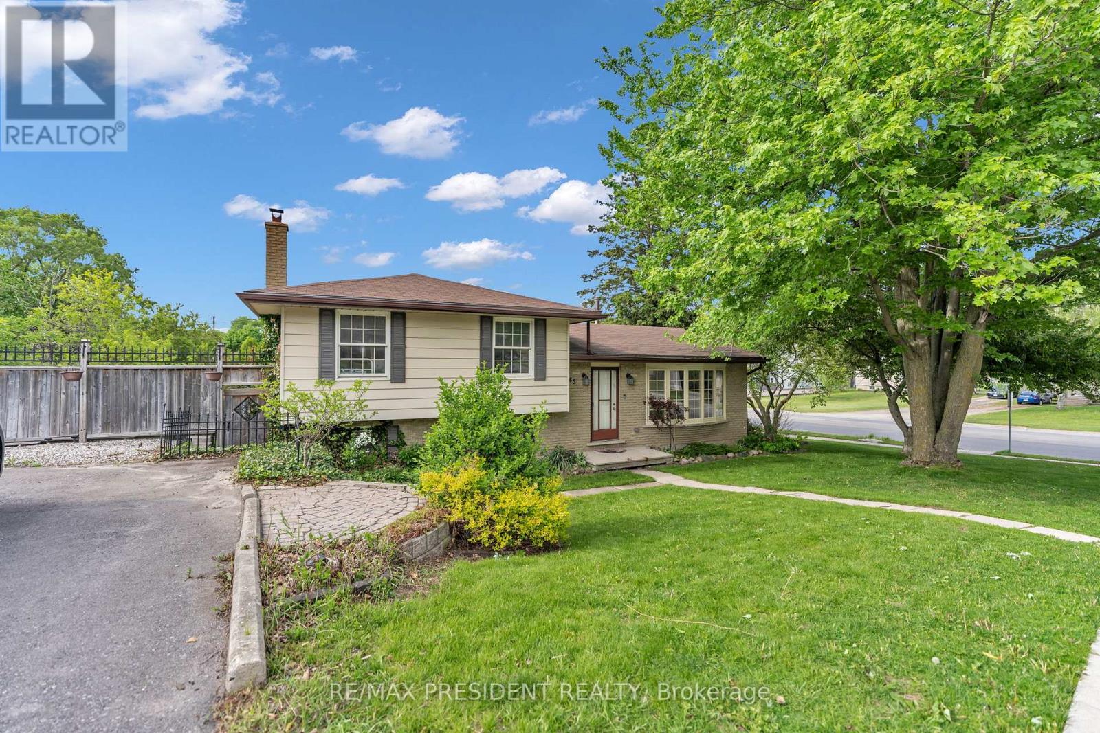 265 CATHARINE STREET - 2