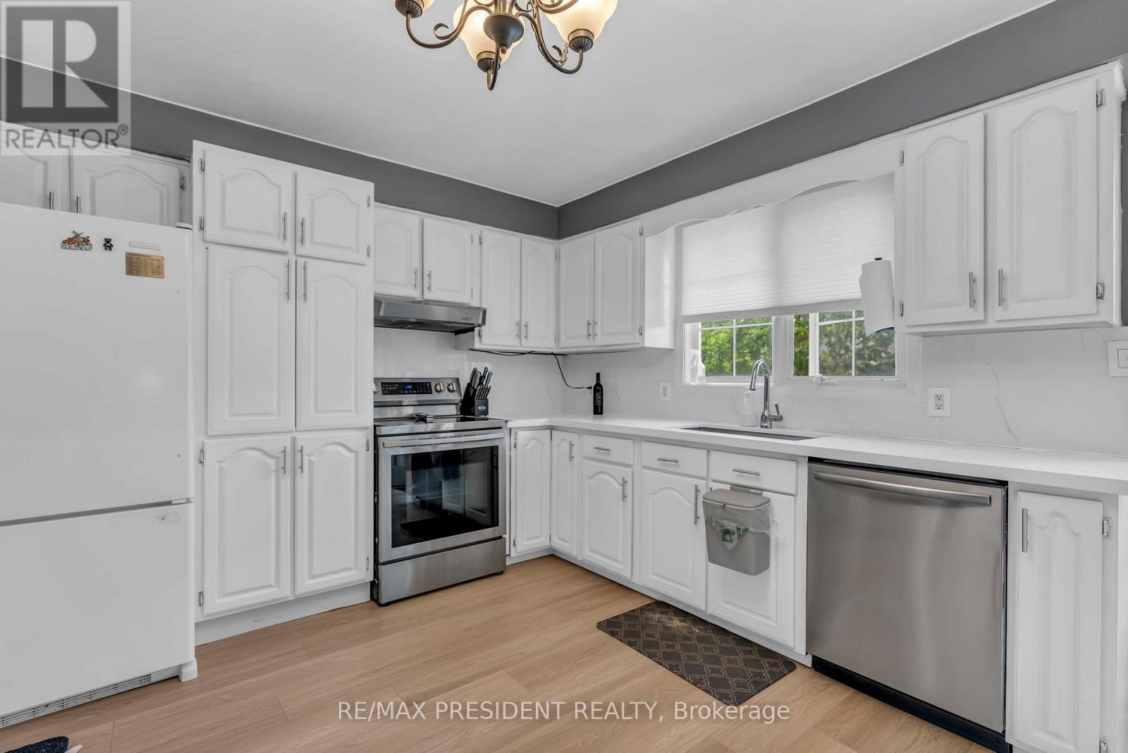 265 CATHARINE STREET - 22