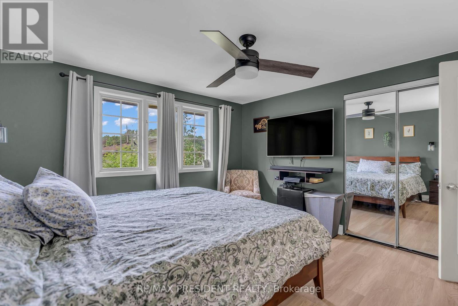 265 CATHARINE STREET - 32