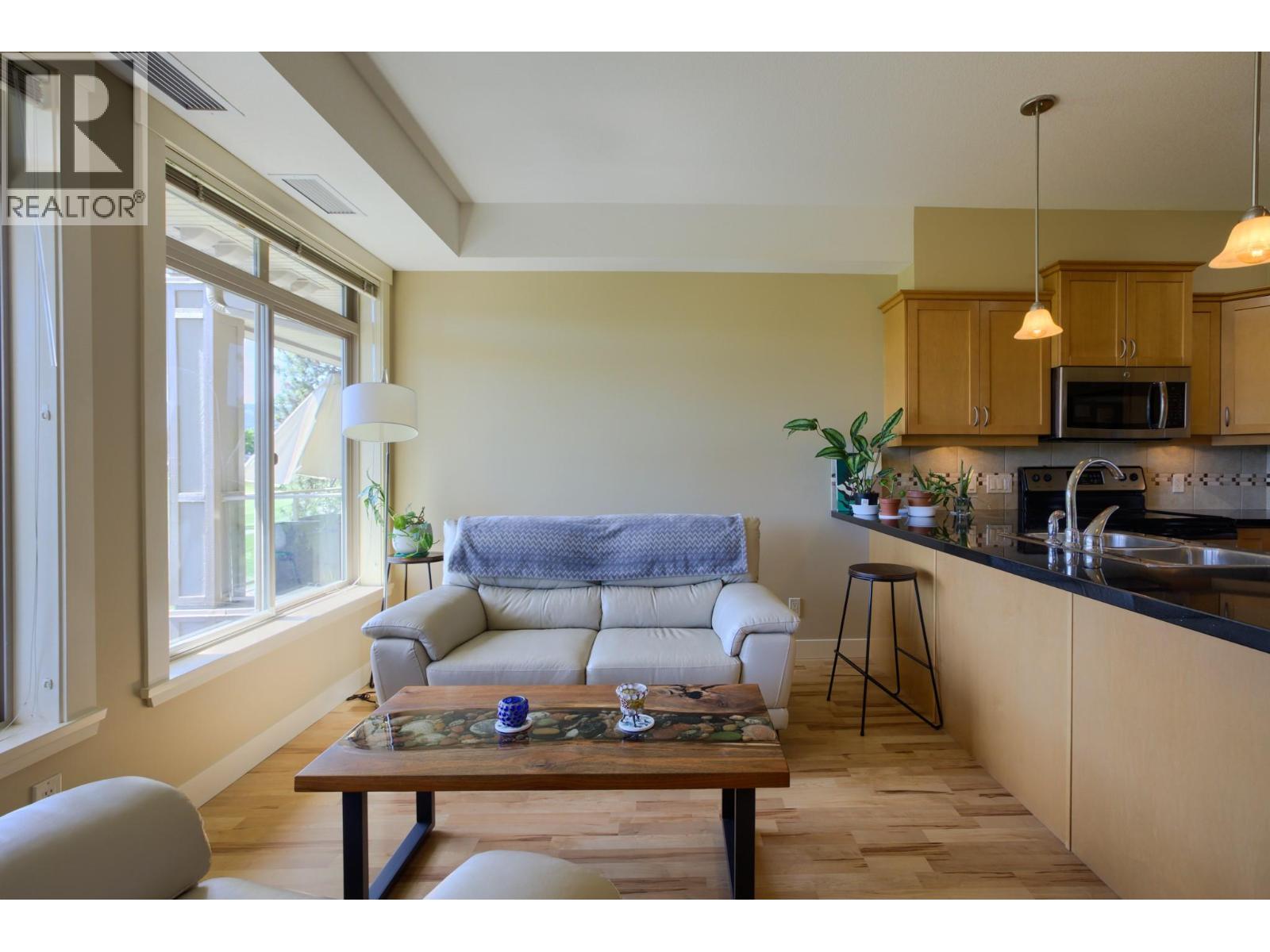 #206 3533 Carrington Road - 21
