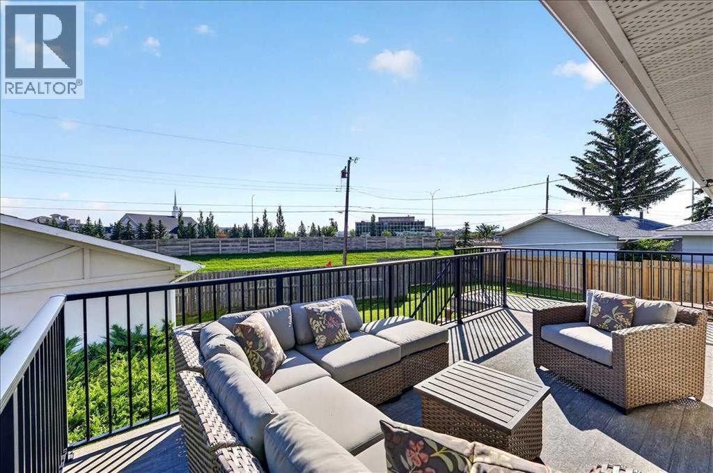 5408 Ladbrooke Drive SW - 41