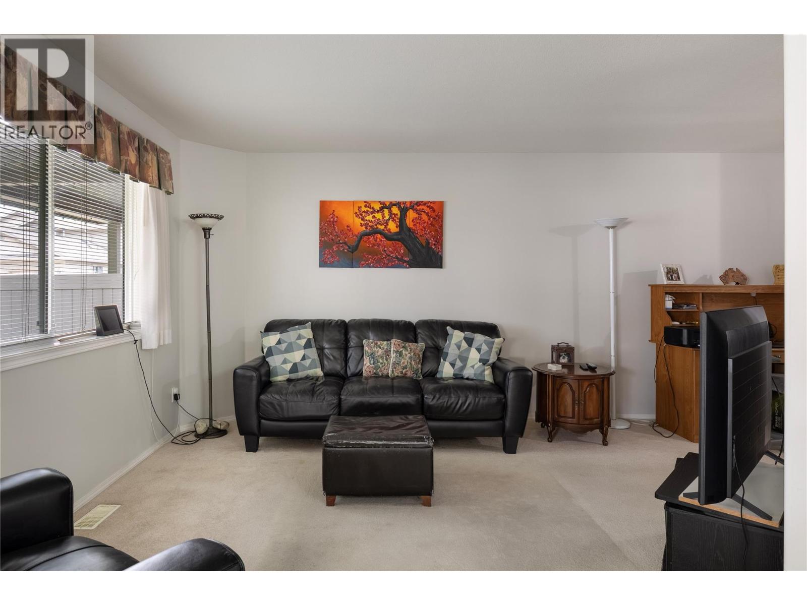 #35 5886 Okanagan Landing Road - 18