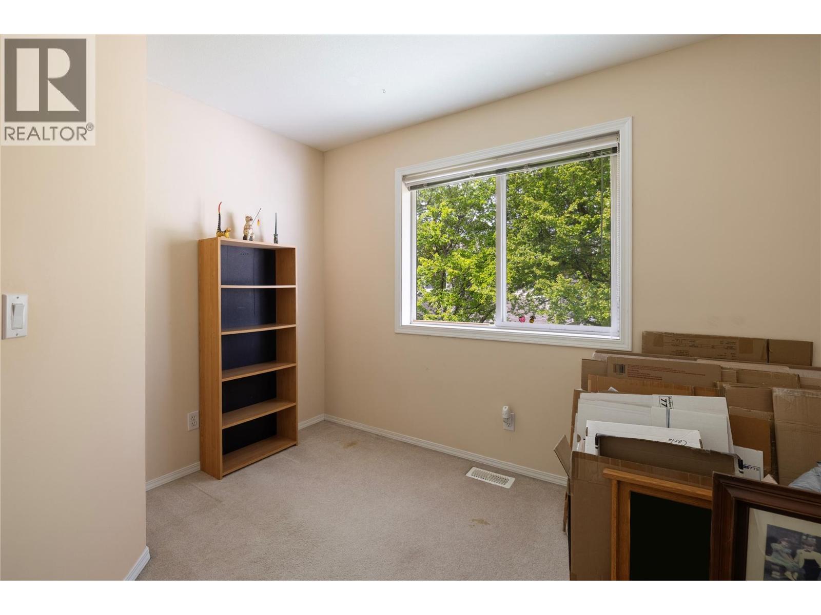 #35 5886 Okanagan Landing Road - 30