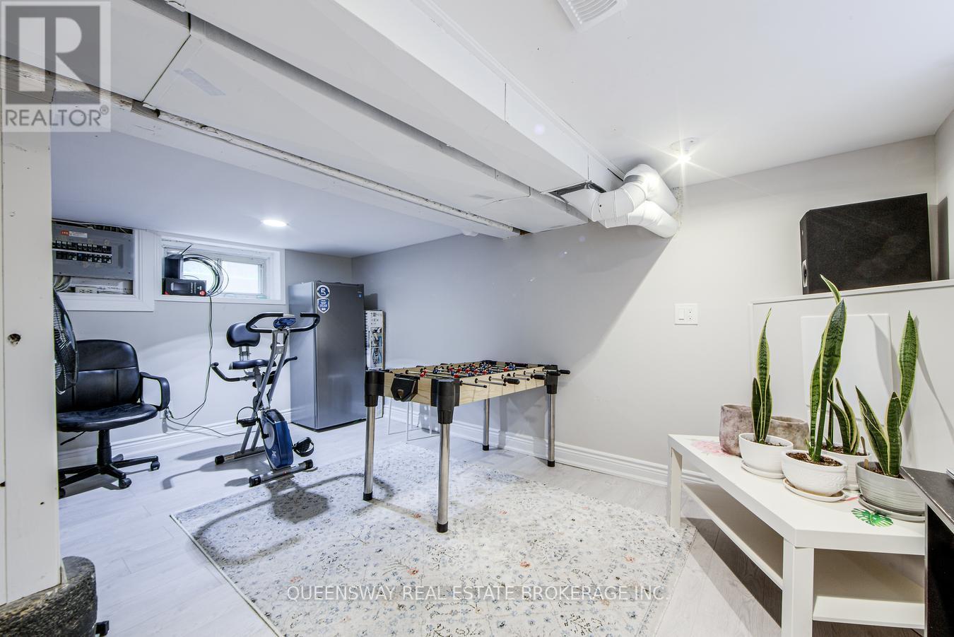 340 FRENCH STREET - 34