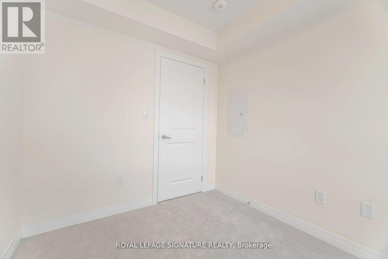 #19 30 LIBEN WAY - Image 11