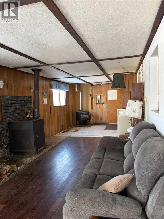 412074 Highway 22 - 6