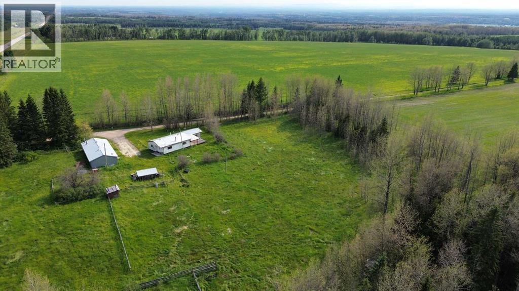 412074 Highway 22 - 2