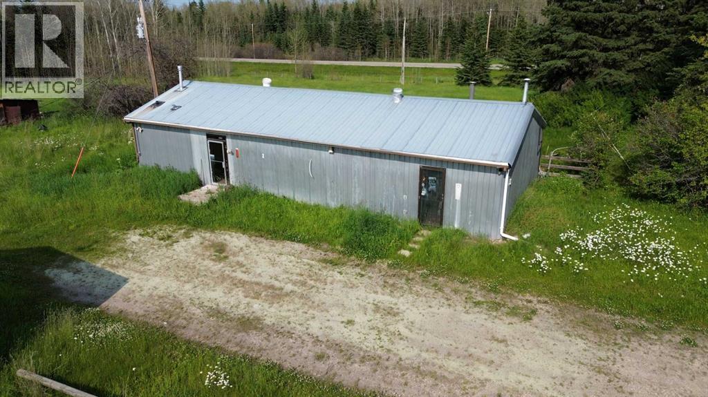 412074 Highway 22 - 4
