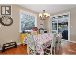 Primary Bedroom - 1037 Cordero Cres, Campbell River, BC V9H0B8 Photo 6