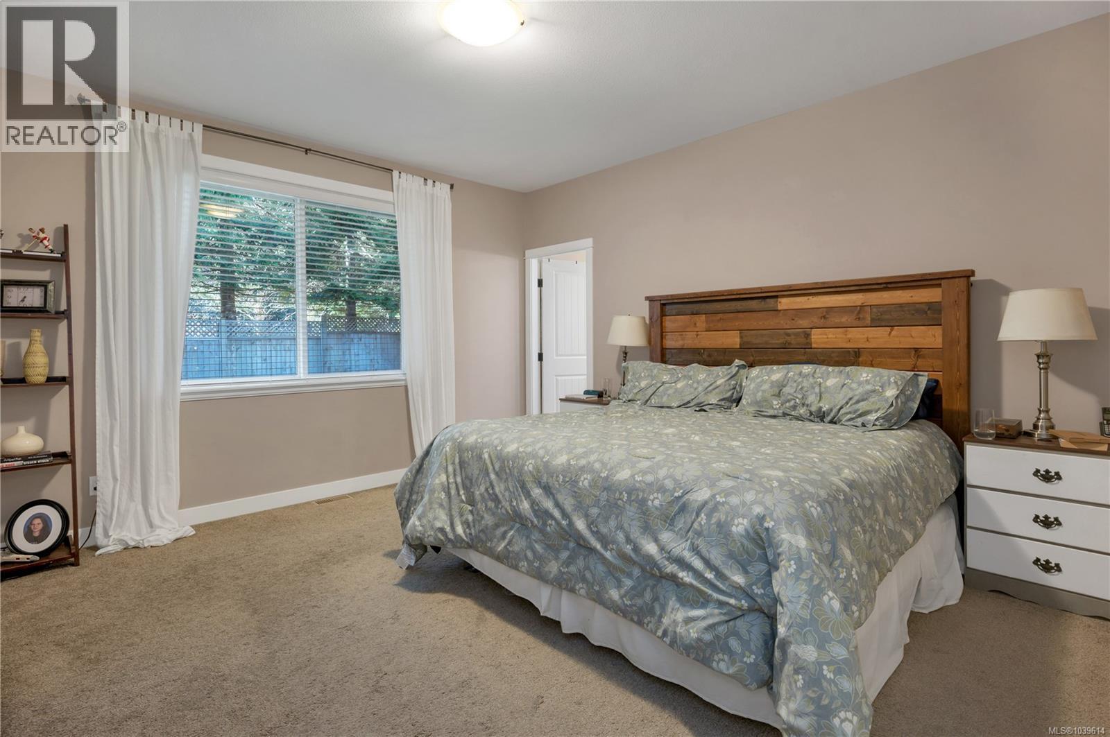 1037 Cordero Cres - 16