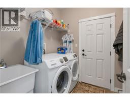 1037 Cordero Cres, Campbell River, BC V9H0B8 Photo 25