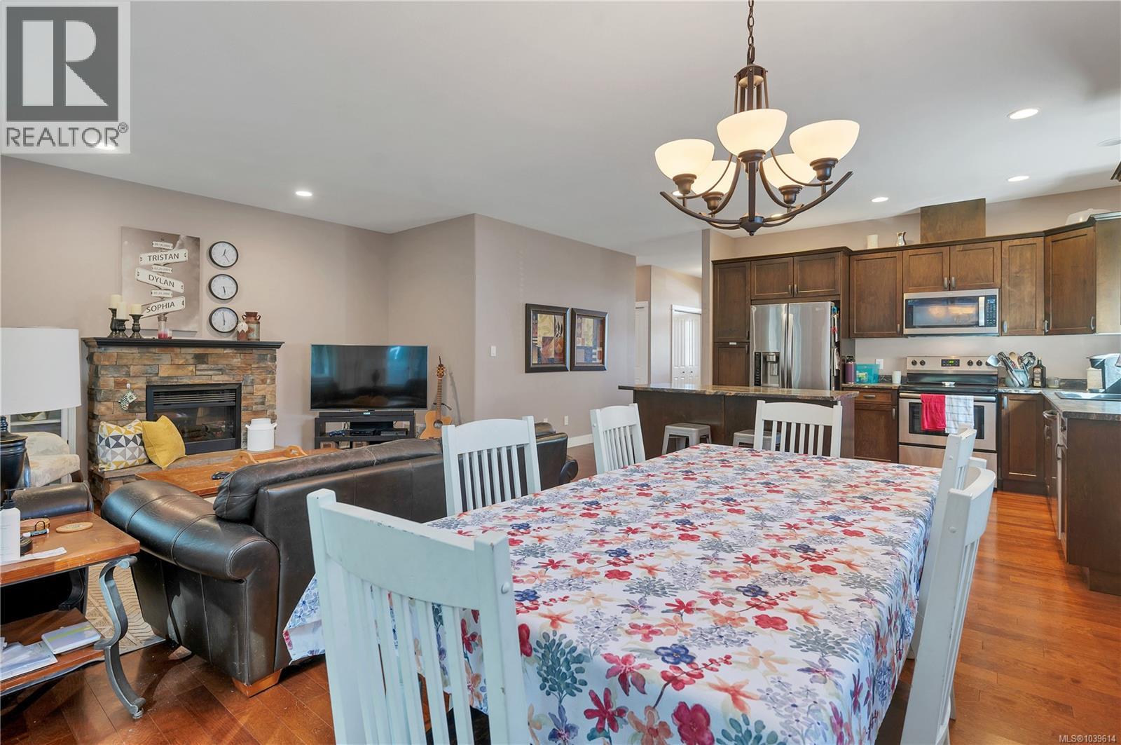 1037 Cordero Cres - 8