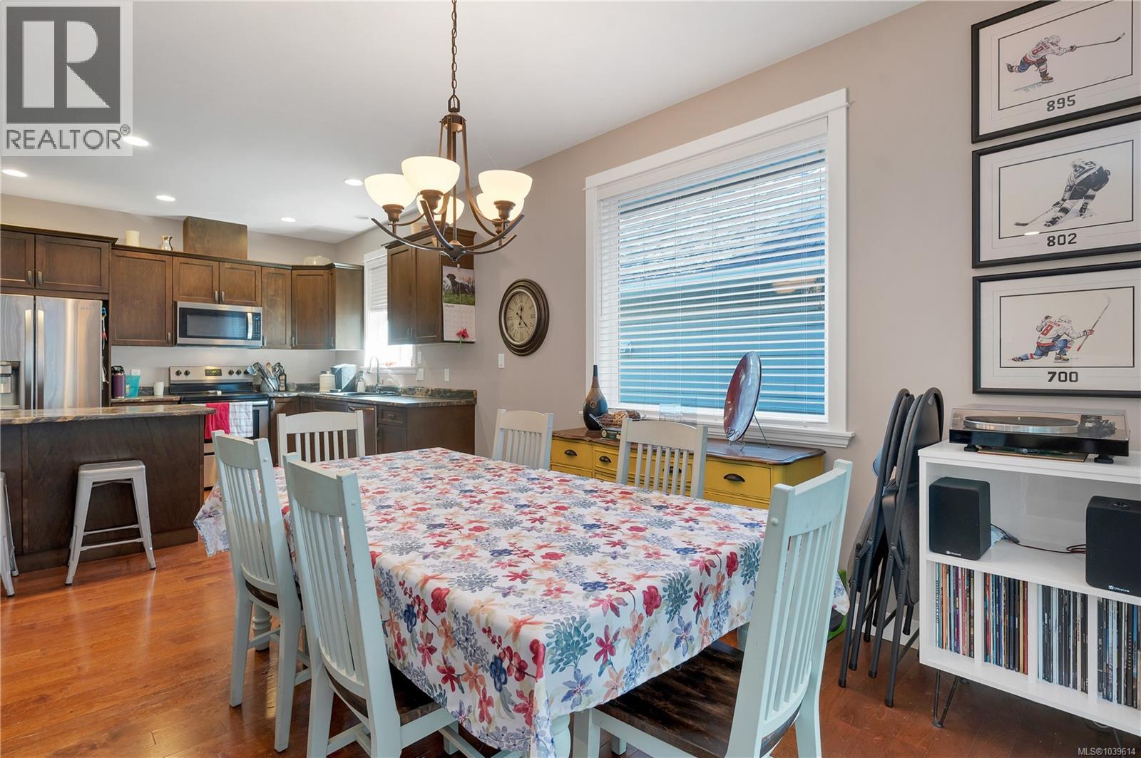 1037 Cordero Cres - 9
