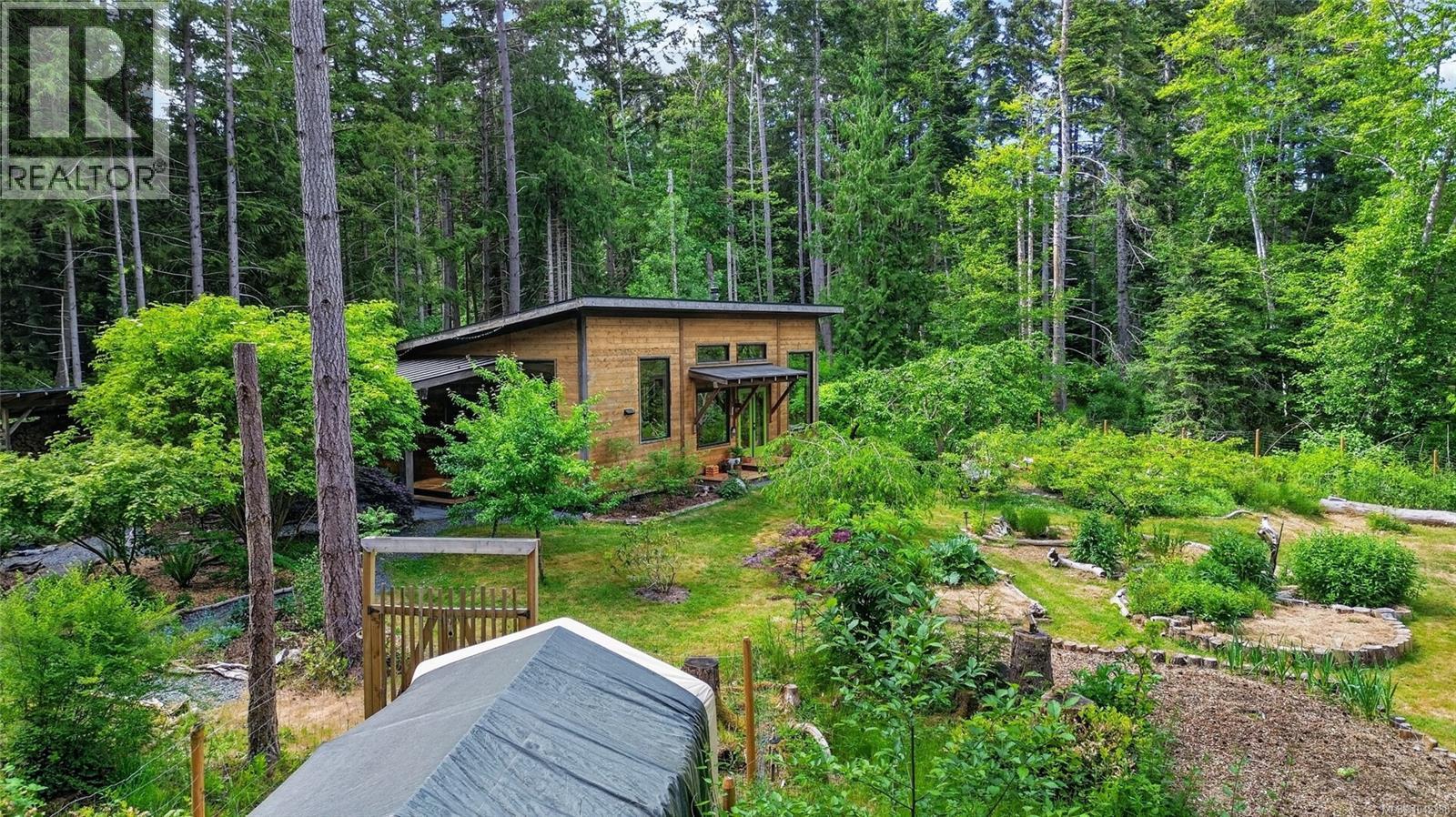 220 Sea Meadow Dr - 33