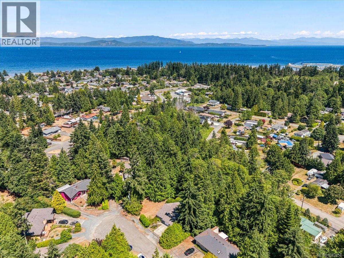 1530 Pacific Cres - 13