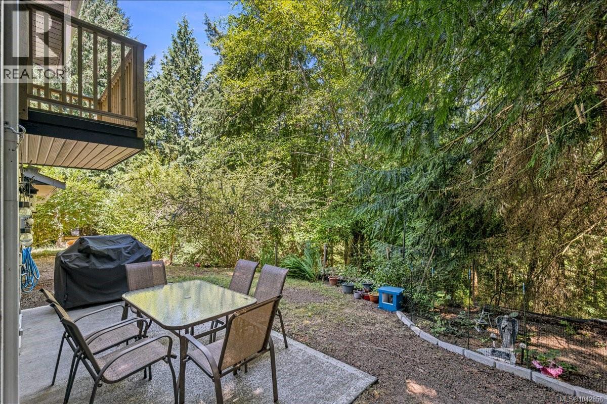 1530 Pacific Cres - 19