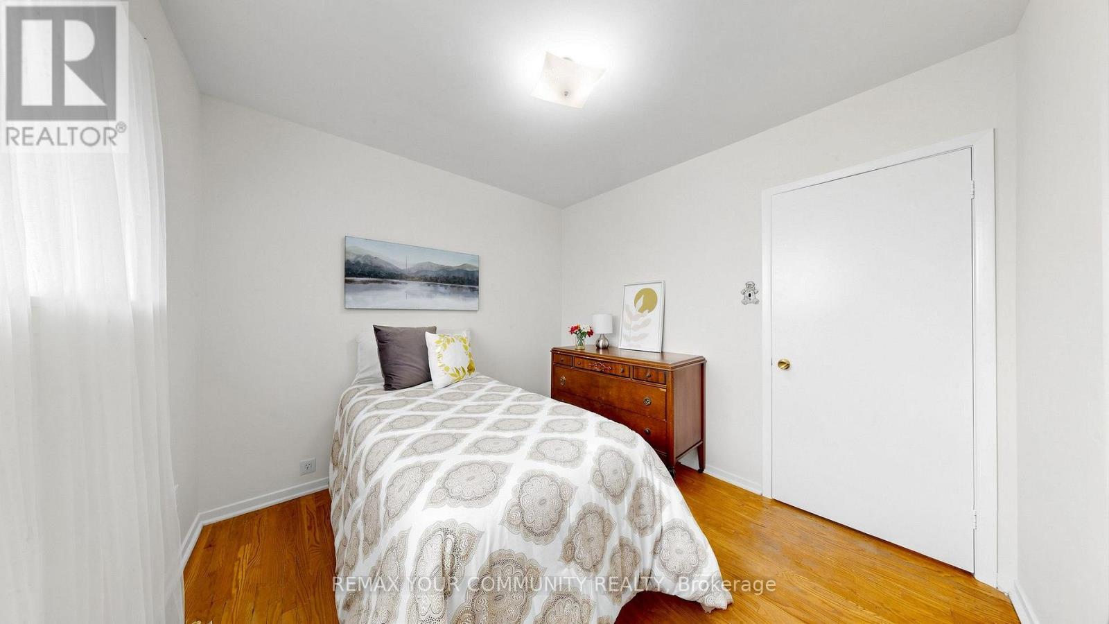 61 NORFIELD CRESCENT - 16