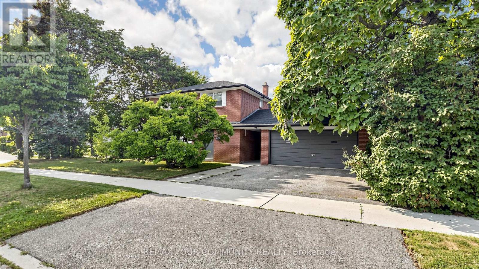 61 NORFIELD CRESCENT - 2