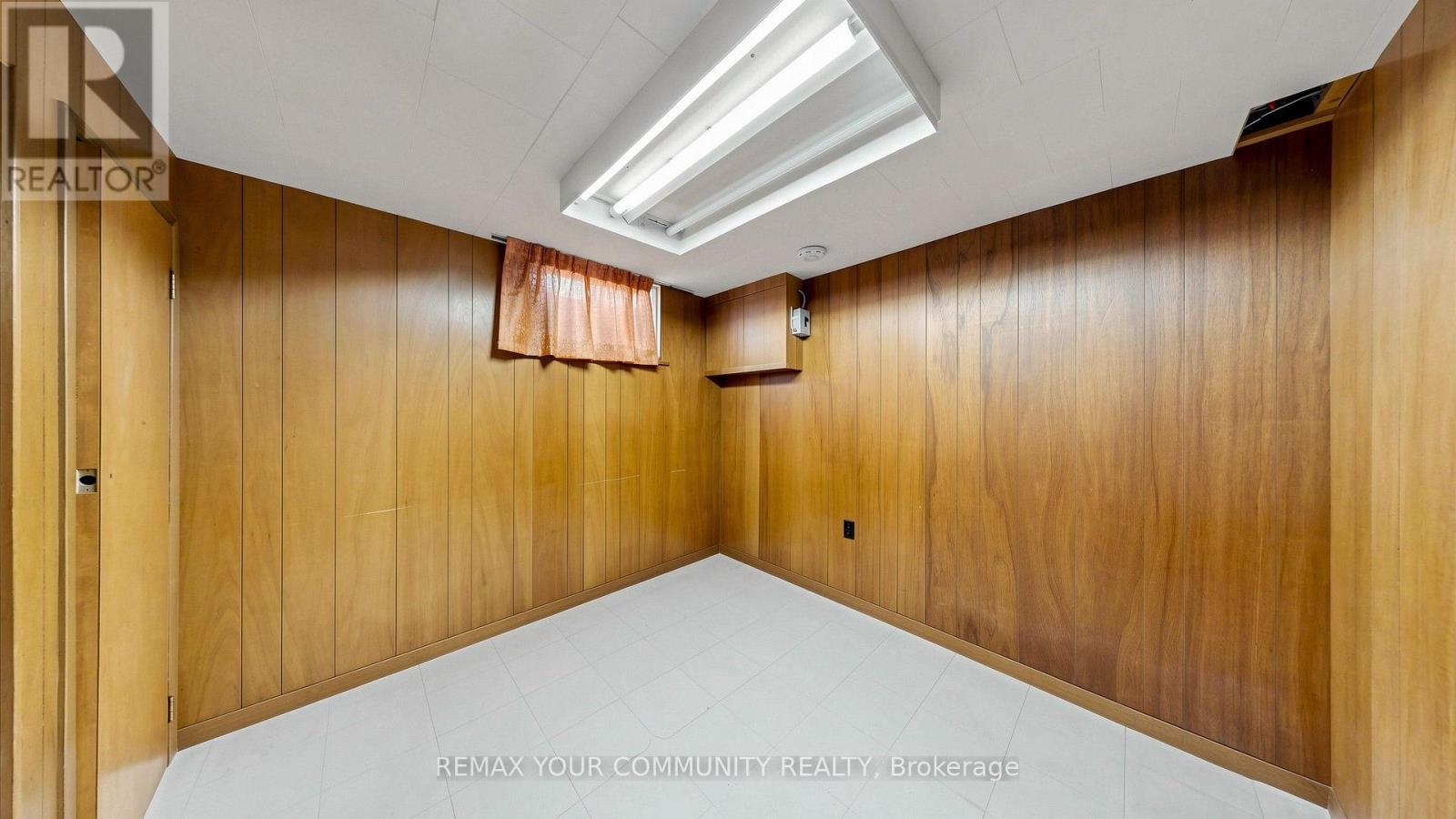 61 NORFIELD CRESCENT - 21
