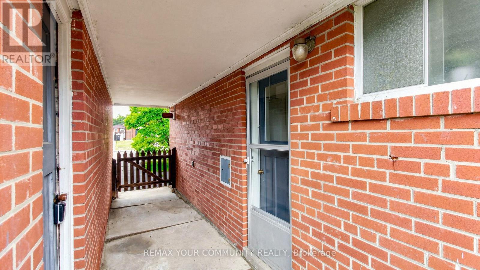 61 NORFIELD CRESCENT - 24