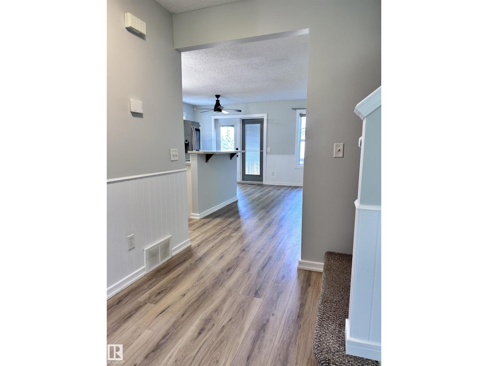 469 CRANBERRY WY - 14