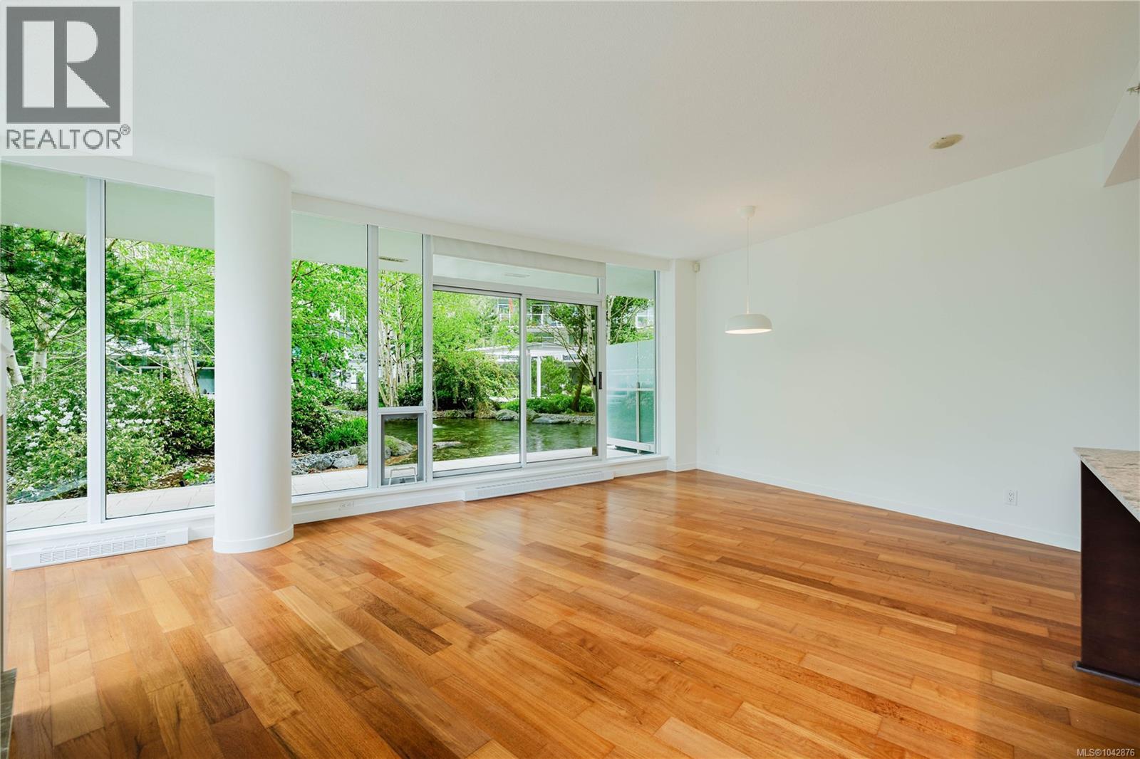 #120 68 SONGHEES Rd - 22