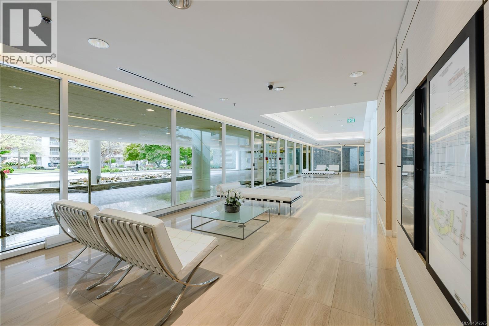 #120 68 SONGHEES Rd - 5