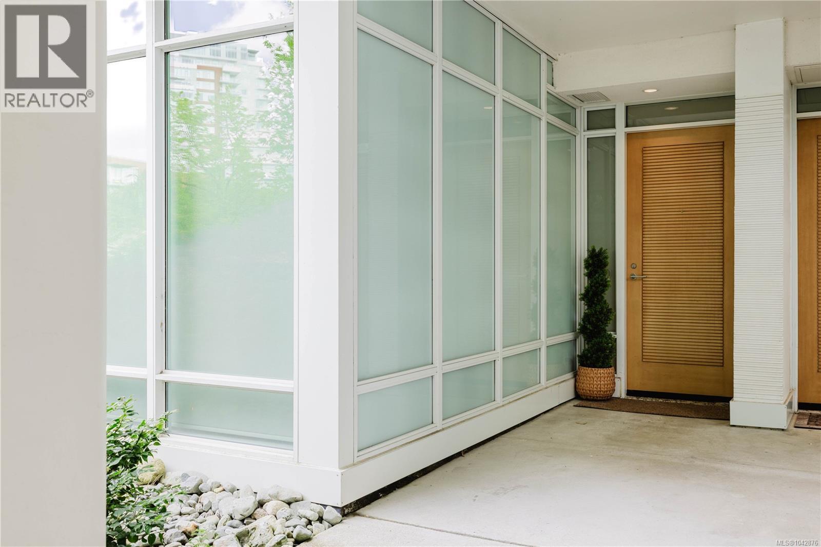 #120 68 SONGHEES Rd - 7