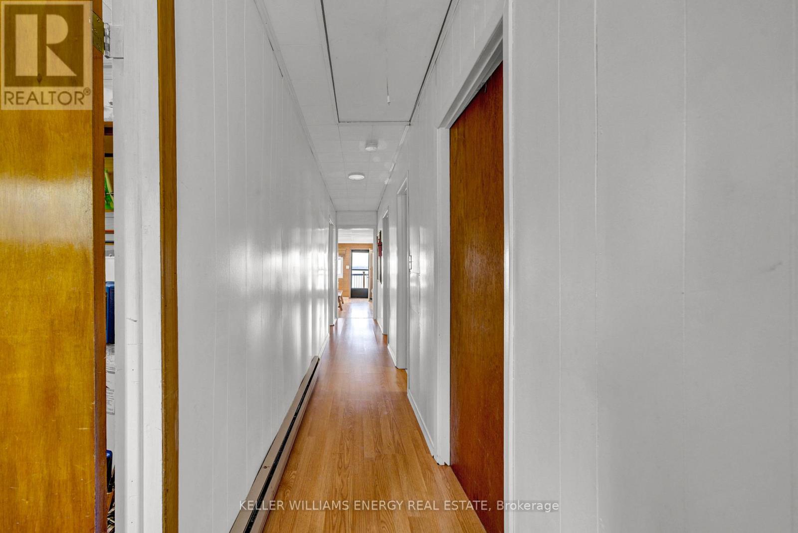 96 BISHOP LANE - 3
