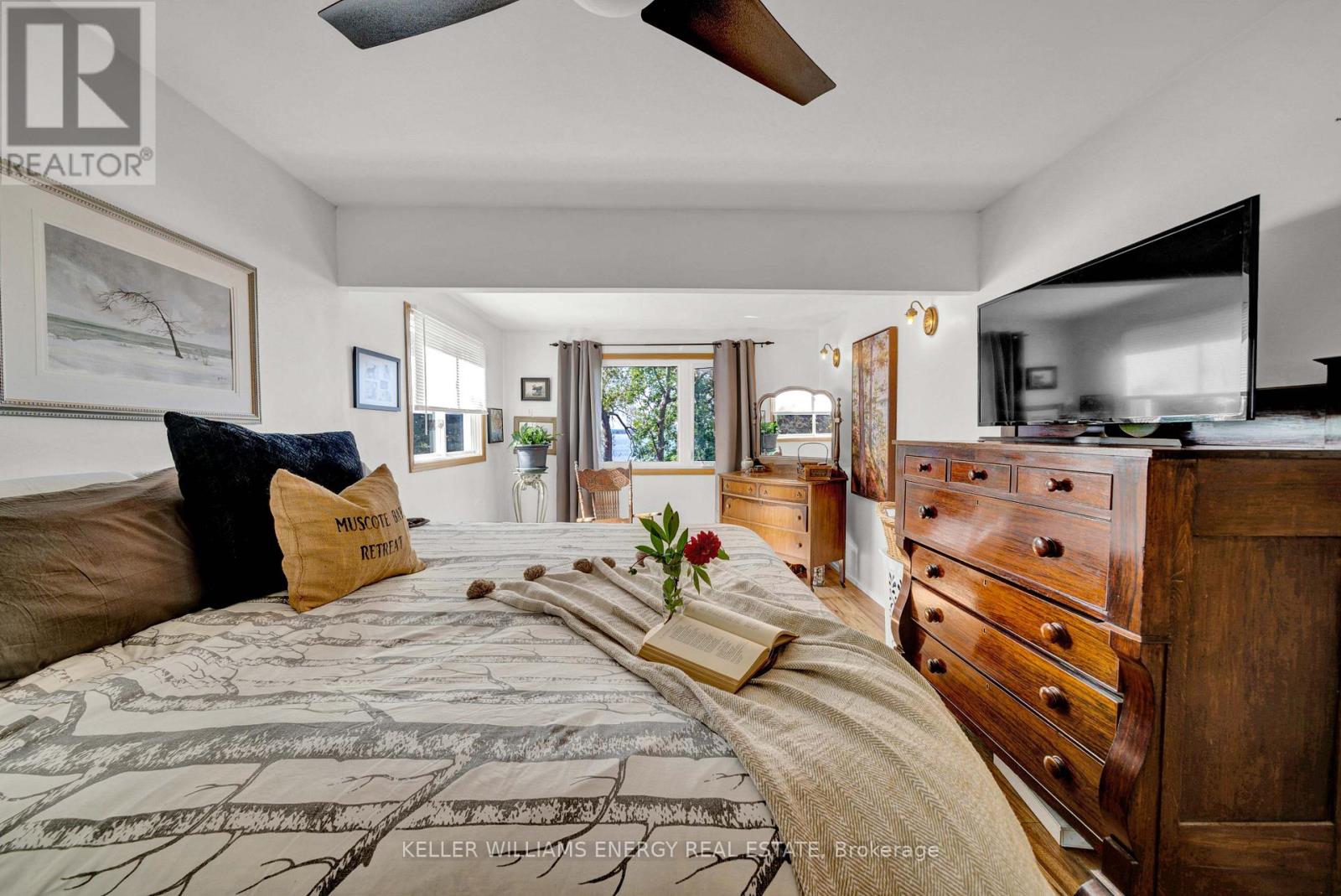 102 BISHOP LANE - 16