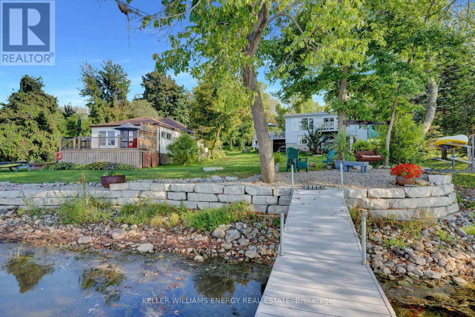 102 BISHOP LANE - 33