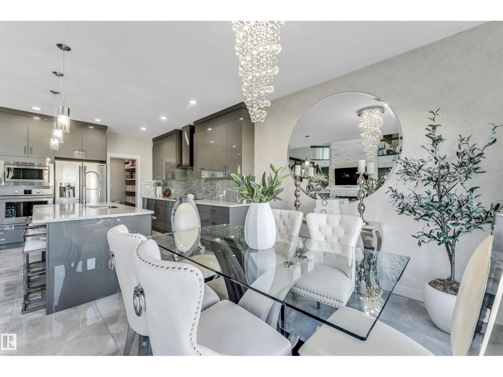 4705 35 ST - 11