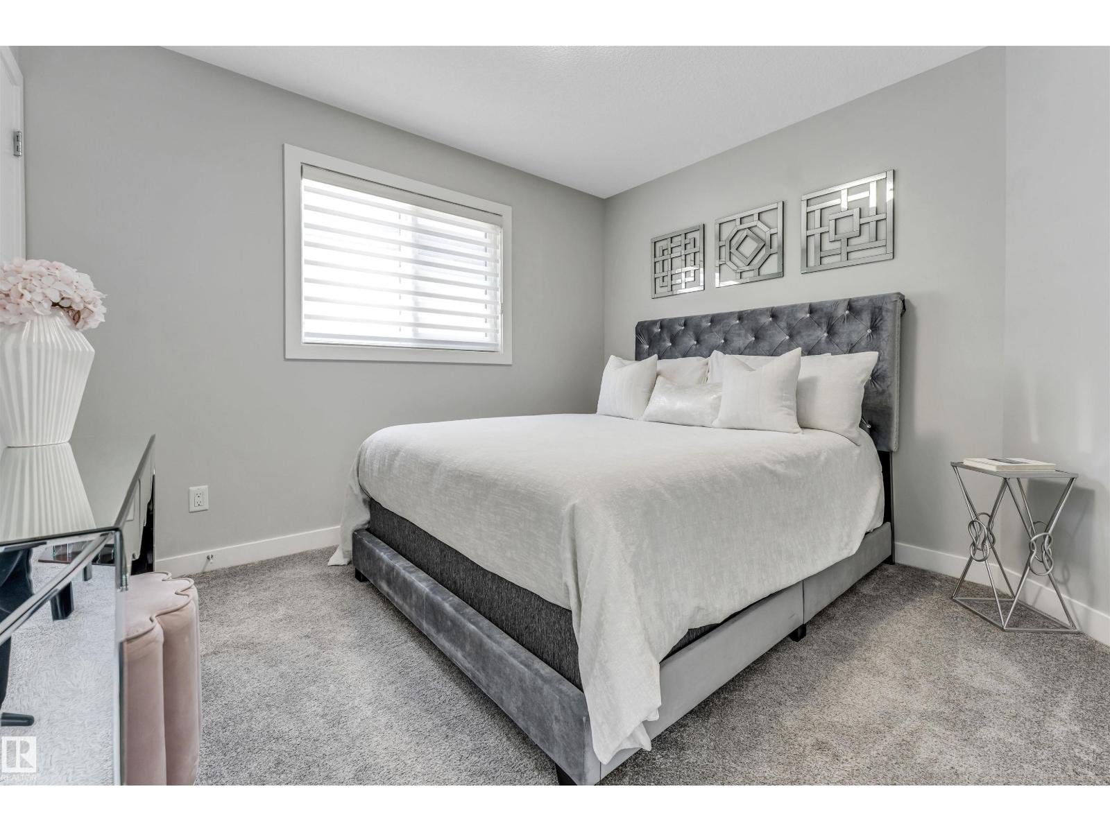 4705 35 ST - 25