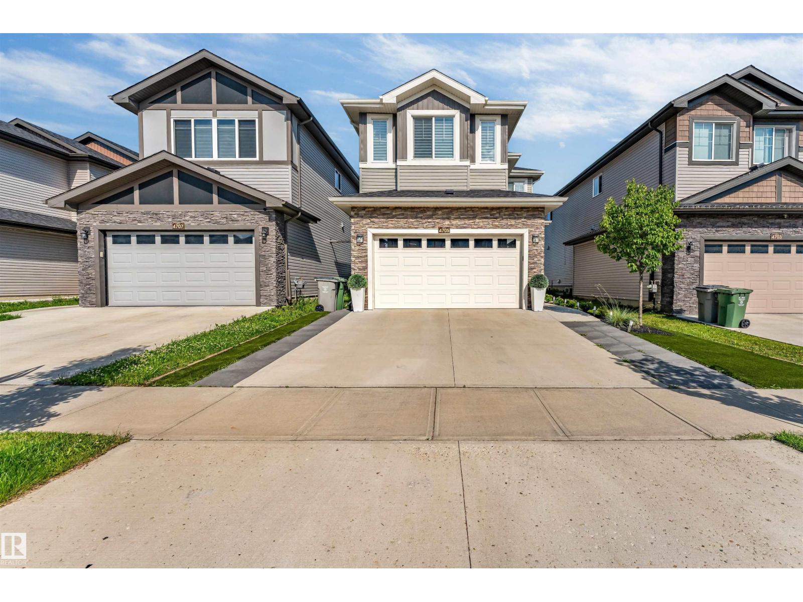 4705 35 ST - 2