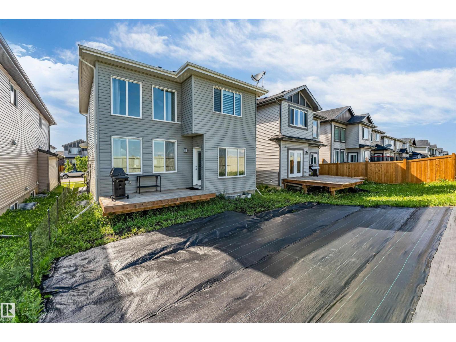 4705 35 ST - 32