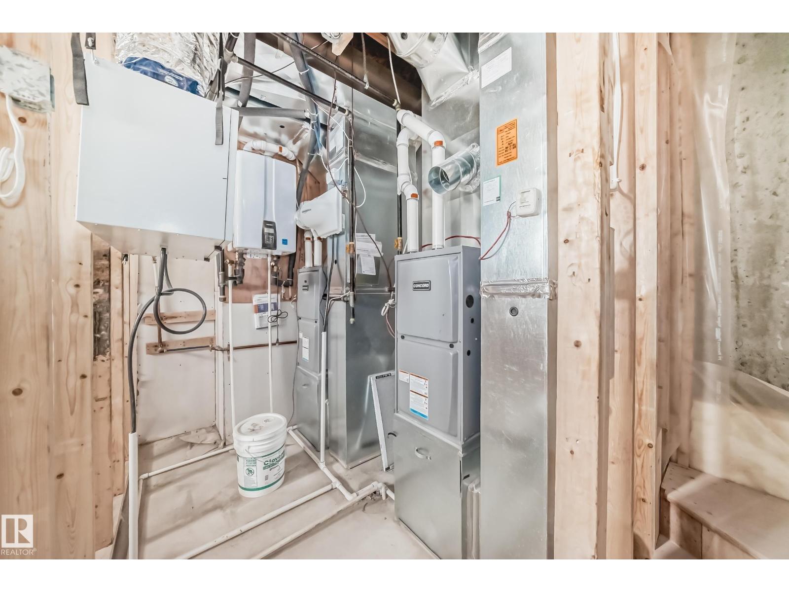 9637 85 ST NW - 67