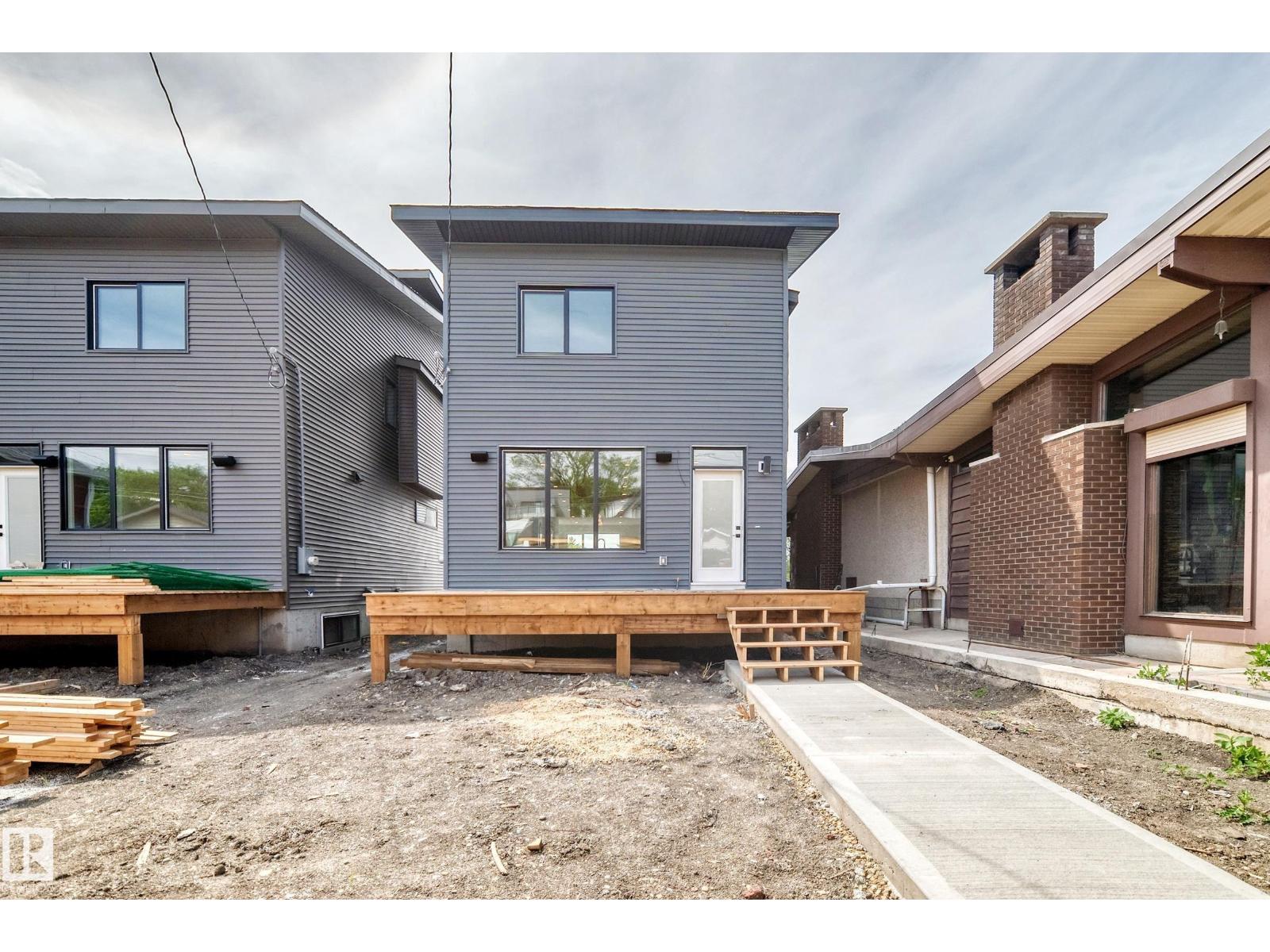 9637 85 ST NW - 71