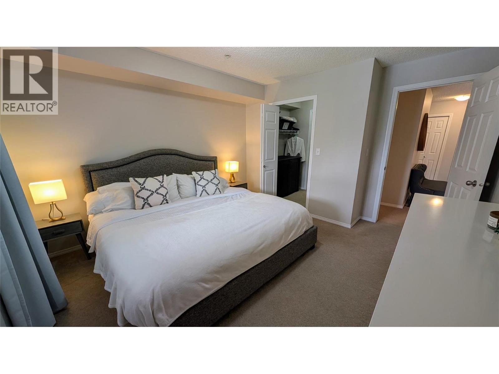 #3307 205 Third Avenue - 16