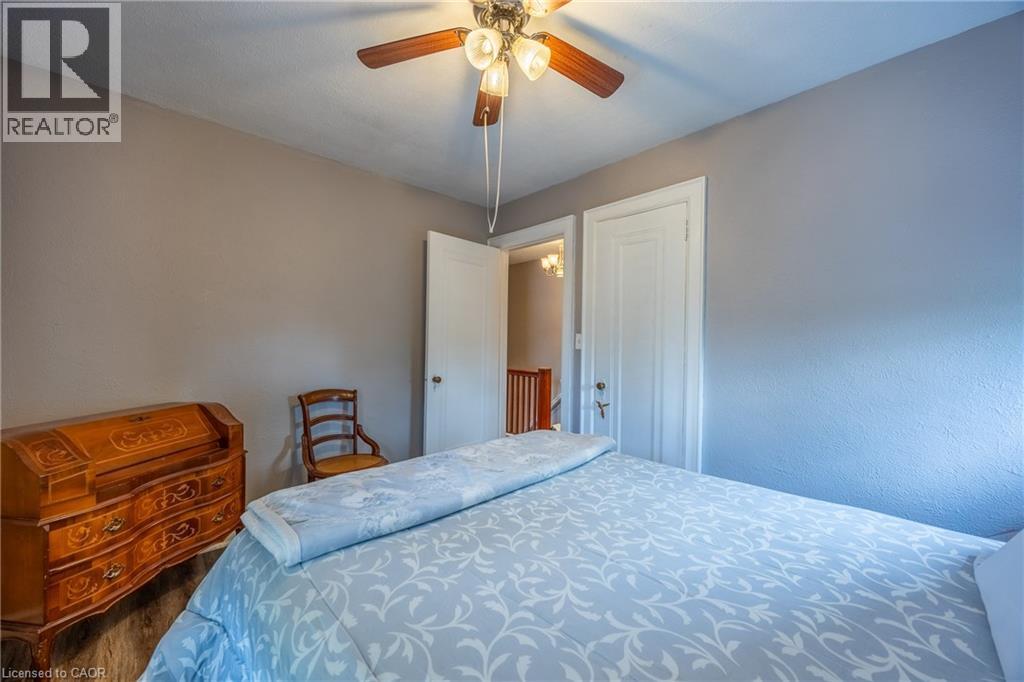 112 TALBOT Road - 16